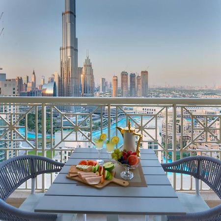 Durrani Homes - Designer 2Br Apt With Stunning Burj Khalifa And Fountain View Дубай Екстер'єр фото