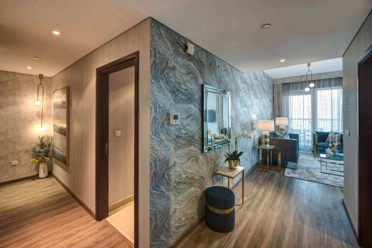 Durrani Homes - Designer 2Br Apt With Stunning Burj Khalifa And Fountain View Дубай Екстер'єр фото