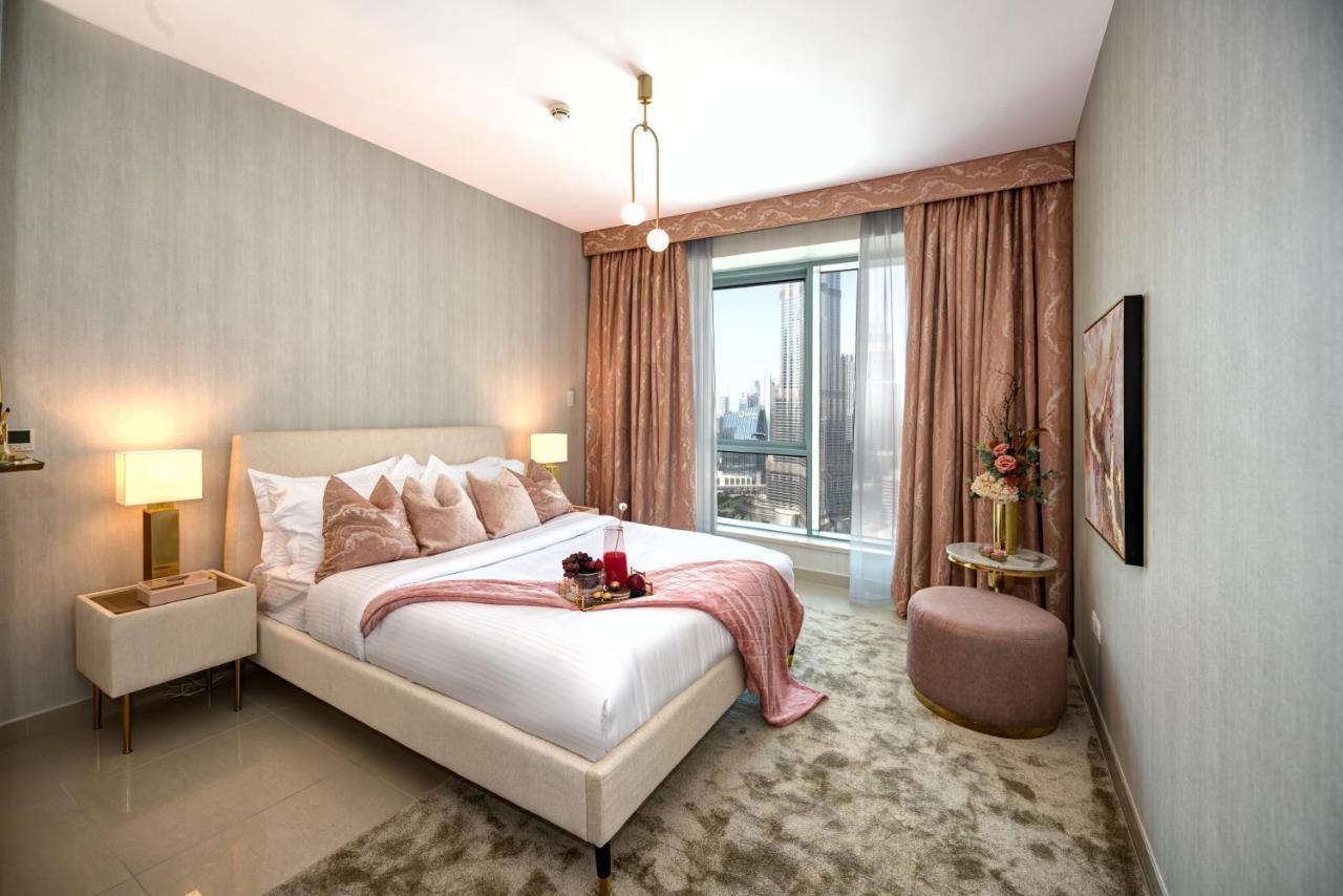 Durrani Homes - Designer 2Br Apt With Stunning Burj Khalifa And Fountain View Дубай Екстер'єр фото